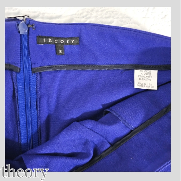 Theory - Blue Skirt w/Pockets & Belt - Picture 4 of 5
